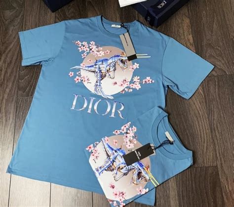 [W2C] DIOR x SORAYAMA Dinosaur Print Tshirt in Blue